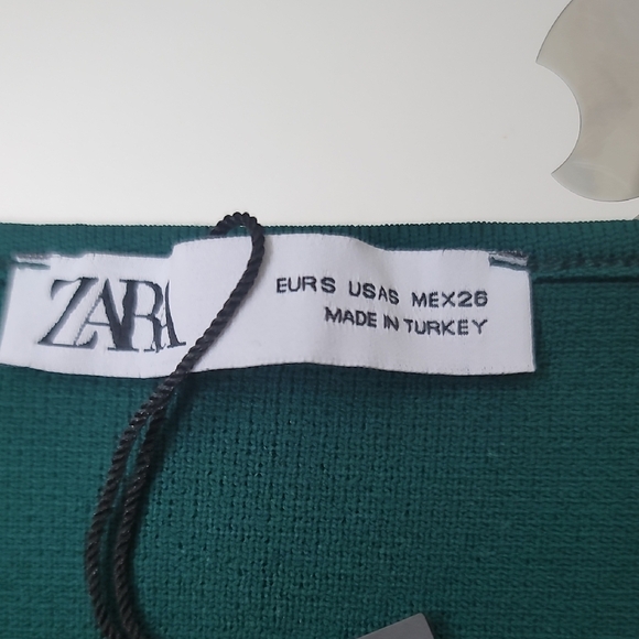 Teal Long Sleeve Crop Top - Picture 2 of 2